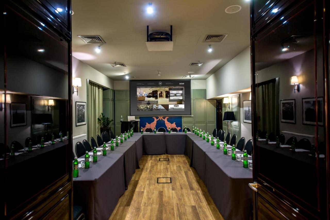 Astoria Hotel Λβιβ Εξωτερικό φωτογραφία