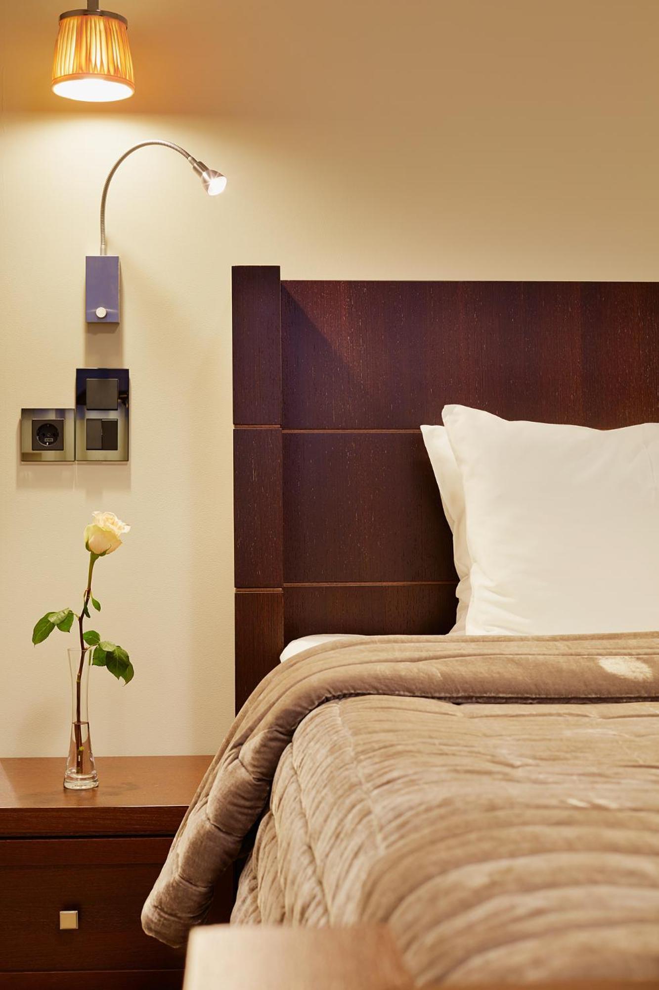 Astoria Hotel Λβιβ Εξωτερικό φωτογραφία