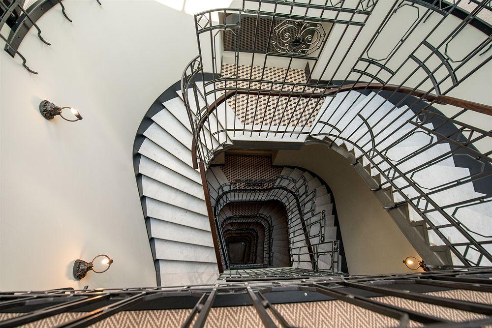 Astoria Hotel Λβιβ Εξωτερικό φωτογραφία