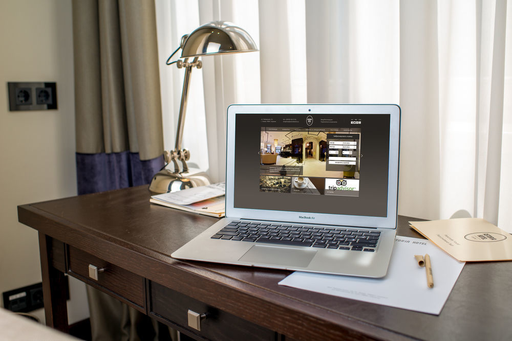 Astoria Hotel Λβιβ Εξωτερικό φωτογραφία